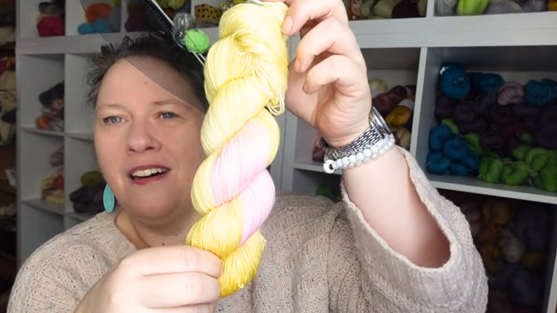 Neue Walzerfärbungen – Ringelsocken, die einfach glücklich machen